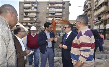 محافظ بورسعيد يتفقد أعمال إنشاء "حديقة جديدة "بتقاطع شارعي العبور ونهضة مصر