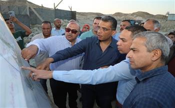 محافظ البحر الأحمر يتابع مشروع الصرف الصحي المتكامل بمرسى علم 