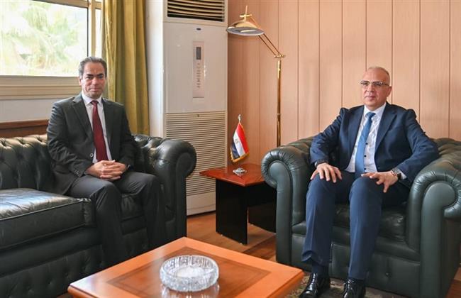وزير الري يبحث مع رئيس الهيئة الوطنية للإعلام التعاون المشترك في مجال زيادة الوعي المجتمعي بقضايا المياه
