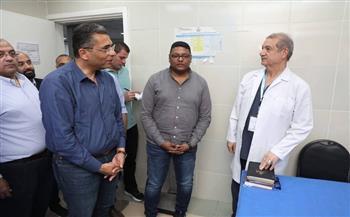 محافظ البحر الأحمر يتفقد مستشفى جراحات اليوم الواحد بمرسى علم