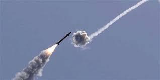 إعلام إسرائيلي: اعتراض طائرة مسيرة فوق الجليل الغربي 