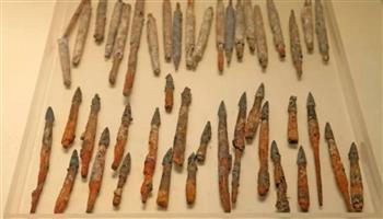 اكتشاف أسلحة أثرية تم كسرها من أجل السلام