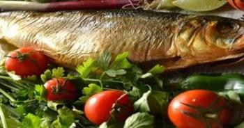 هؤلاء  المرضى عليهم الحذر عند تناول الفسيخ