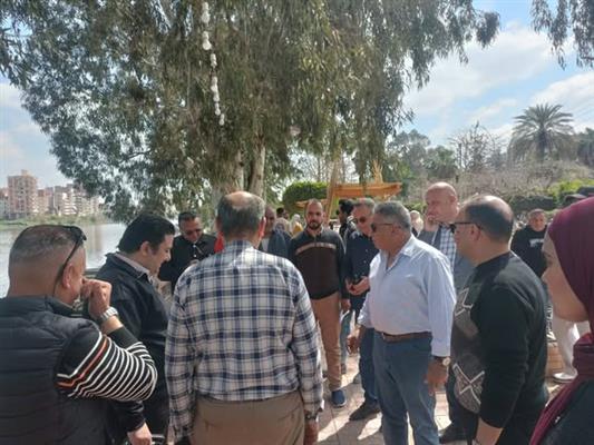 محافظ الدقهلية يتفقد مستوى النظافة بشوارع المنصورة وحديقة شجرة الدر استعدادًا لاستقبال المواطنين في شم النسيم 