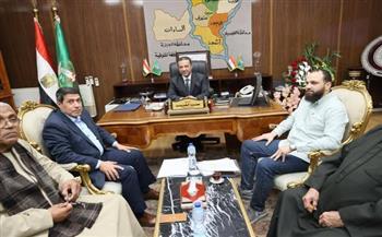 محافظ المنوفية يلتقي عدد من أهالي منشية دملو لبحث شكواهم بحضور النائب محمود ترك  
