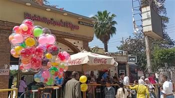  إقبال كثيف على حدائق دسوق والرحلات النيلية في شم النسيم.. ومحافظ كفرالشيخ يوجّه برفع الاستعدادات