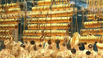 «آي صاغة»: الذهب يتراجع في مصر وعيار 21 يفقد 30 جنيها تحت ضغط الدولار والتضخم