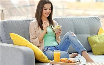 عادات صباحية تضعف فعالية علاجك.. انتبهي لها