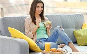 عادات صباحية تضعف فعالية علاجك.. انتبهي لها