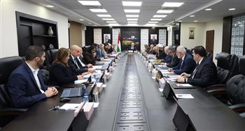 مجلس الوزراء الفلسطيني يحذّر من توقف الخدمات الصحية بغزة لنقص الأدوية والمستلزمات الطبية والوقود