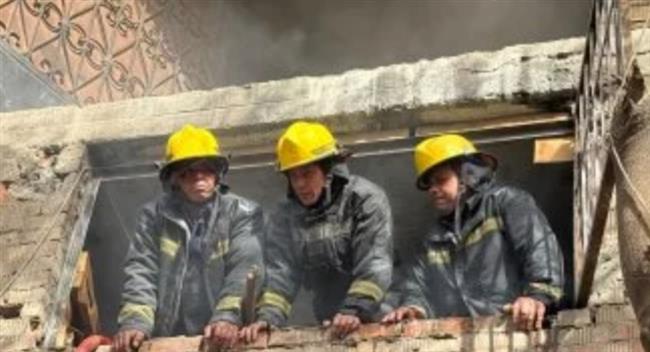 تفاصيل حريق مصنع ملابس بالزاوية الحمراء