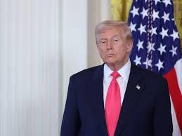 ترامب يحث بريطانيا على التنقيب عن النفط في بحر الشمال لمواجهة أزمة الطاقة