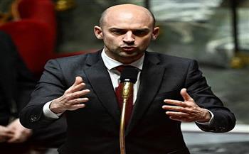 وزير خارجية فرنسا: الحكومة الإسرائيلية مطالبة بتغيير سياستها واحترام القانون الدولي والتخلي عن الحروب