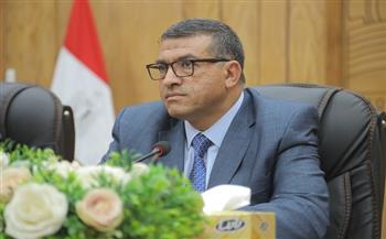 محافظ قنا يوجه بإزالة التعديات على أراضي طرح النهر بجميع مراكز المحافظة