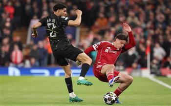 دوري أبطال أوروبا.. شوط أول بدون أهداف بين ليفربول وباريس سان جيرمان 