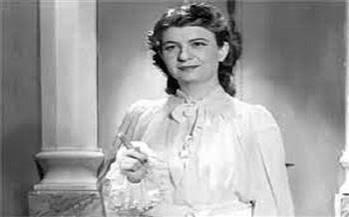 زينب صدقي.. رائدة أدوار الأم في السينما المصرية