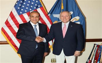 وزير الخارجية يلتقي زعيم الأغلبية الجمهورية بمجلس النواب الأمريكي