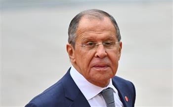 لافروف: روسيا ملتزمة بمقترح قمة ألاسكا ومنفتحة على الحوار مع كييف