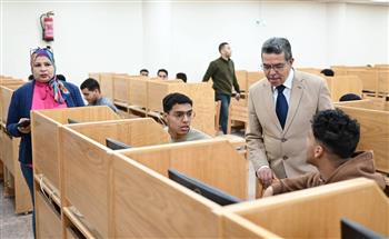 343 طالبًا وطالبة يؤدون الامتحانات بكلية الحاسبات والمعلومات والذكاء الاصطناعي بجامعة سوهاج الأهلية