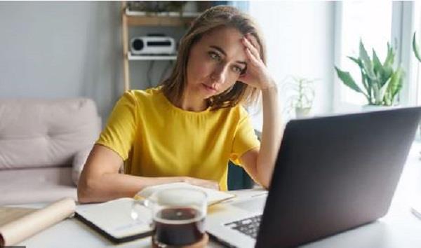 دراسة تكشف أسباب تعافي بعض النساء نفسيًا أسرع من غيرهن 