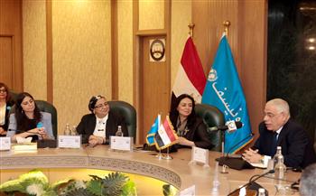 وزيرة التضامن تشهد افتتاح "الغرف الصديقة للطفل" بمقر مكتب النائب العام