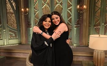 الأحد.. يارا السكري في ضيافة "صاحبة السعادة"