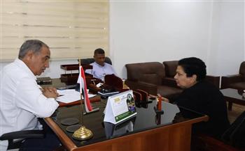 رئيس مدينة الغردقة يستمع لمطالب 8 مواطنين في اللقاء الدوري ويوجه بتلبيتها 