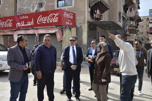 محافظ بورسعيد يتفقد أعمال التطوير الشاملة بالمرحلة الأولى من منطقة عمرو بن العاص بالزهور 