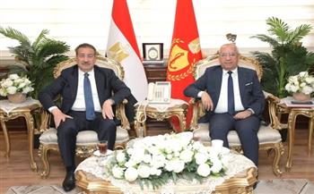 محافظ بورسعيد: إقامة مقر لأتوبيسات شرق الدلتا ببورفؤاد استجابة لمطالب الأهالي