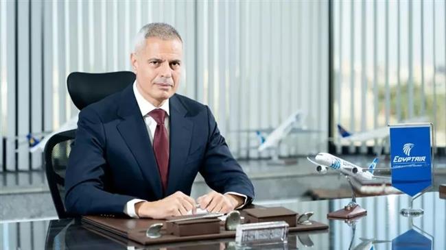 رئيس "القابضة لمصر للطيران" والسفير البريطاني يبحثان تعزيز التعاون لدعم خطة تطوير مصر للطيران