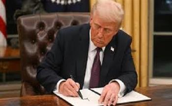 جاستين راسل: تصريحات ترامب المتكررة لا يمكن التعويل عليها في تقييم المفاوضات