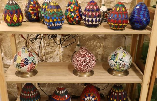 محافظ القاهرة يطلق مبادرة "الحفاظ على الحرف التراثية بالقاهرة".. و«القزازين» في الصدارة