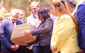 وزيرة التضامن تفتتح فعاليات معرض "ديارنا زهور الربيع" بالمتحف الزراعي المصري 