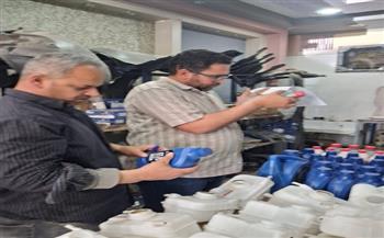 محافظ الغربية: ضبط 966 عبوة مواد غذائية منتهية الصلاحية ونصف طن لحوم ودواجن غير صالحة