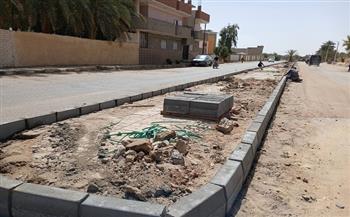 انتهاء أعمال رصف الأحياء الداخلية بمركز باريس في الوادي الجديد