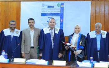رئيس جامعة أسيوط الأهلية يُشارك في مناقشة وتحكيم رسالة ماجستير