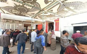  محافظ الغربية يتابع أسواق اليوم الواحد بكفر الزيات وبسيون ومركز طنطا وسمنود بتخفيضات تصل إلى 30%