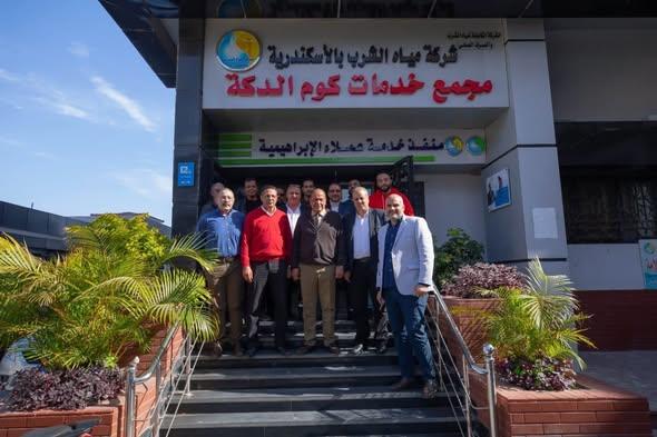 رئيس مياه الإسكندرية في جولة ميدانية لتعزيز كفاءة التشغيل 