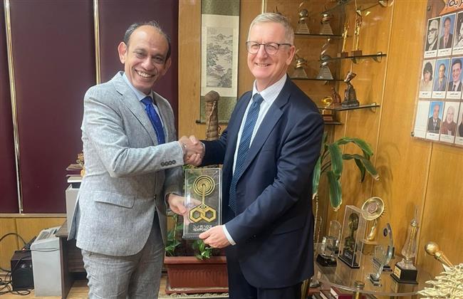 سفير أيرلندا بالقاهرة: علاقاتنا مع مصر تمتد لأكثر من 50 عامًا ونتطلع لتعزيز التعاون بين البلدين