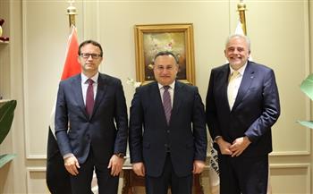 وزير التعليم العالي يبحث سبل تعزيز التعاون مع سفير مملكة إسبانيا ووفد جامعة برشلونة المستقلة الإسبانية UAB