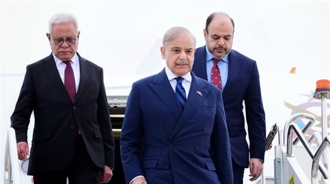 رئيس وزراء باكستان يصل إلى تركيا للمشاركة في منتدى أنطاليا الدبلوماسي