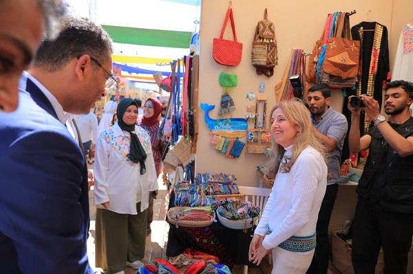 القومي للمرأة يشارك في النسخة الرابعة من معرض «ديارنا الجونة» لدعم الحرف التراثية