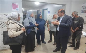 نائب وزير الصحة يفاجئ مستشفى 6 أكتوبر المركزي بزيارة مسائية.. ويُحيل المقصرين للتحقيق