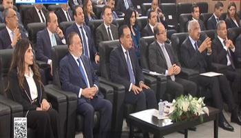 بث مباشر.. رئيس الوزراء يشهد الإعلان عن تفاصيل أحد المشروعات الاستثمارية الكبرى بالقاهرة الجديدة