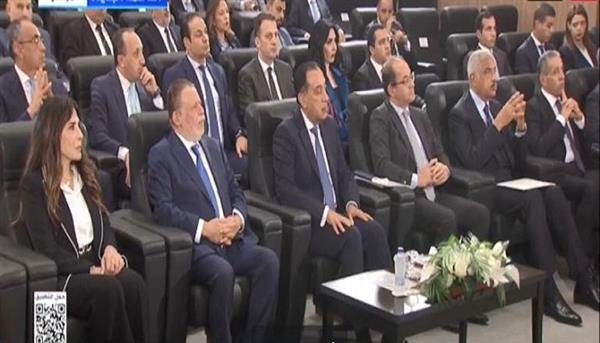 بث مباشر.. رئيس الوزراء يشهد الإعلان عن تفاصيل أحد المشروعات الاستثمارية الكبرى بالقاهرة الجديدة 