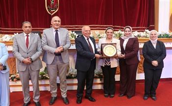 نقيب المعلمين: التحول الرقمي ضرورة لمواكبة التغيرات العالمية في منظومة التعليم 