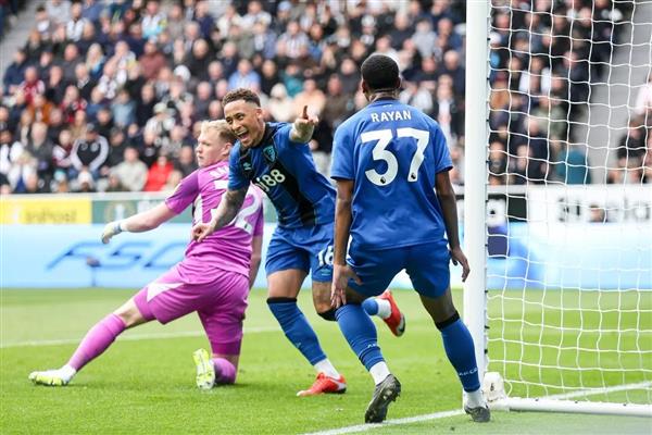 الدوري الإنجليزي.. بورنموث يفوز على نيوكاسل ويواصل نتائجه المميزة 