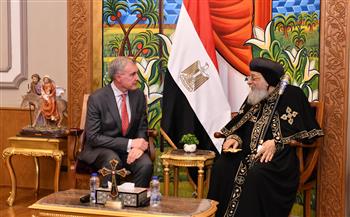 البابا تواضروس يستقبل الأمير الروماني رادو بالمقر البابوي