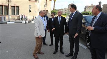 محافظ القاهرة يتفقد تطوير ميدان محمد فريد ويوجه برفع كفاءة المباني وإعادة الطابع الحضاري لوسط البلد