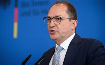 وزير الداخلية الألماني: الحرب في إيران لم تؤد حتى الآن إلى زيادة في أعداد المهاجرين نحو أوروبا